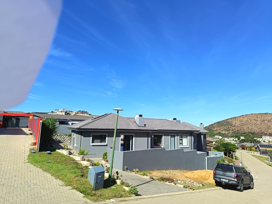 3 Bedroom Property for Sale in Island View Western Cape